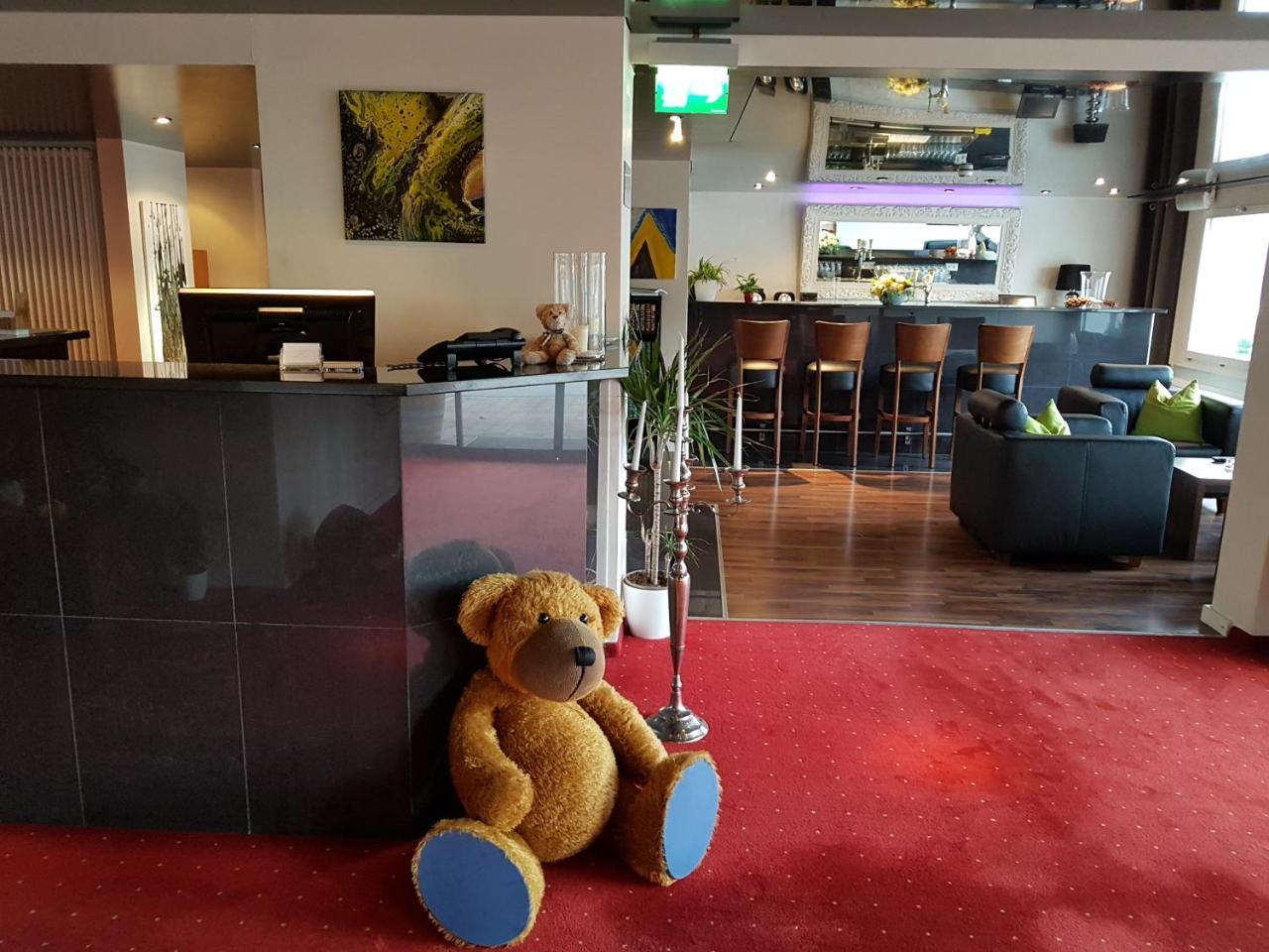 Hotel Baeren Sigriswil Eksteriør billede
